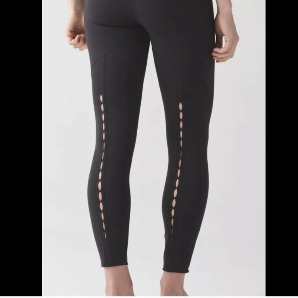 EUC Lululemon High Times Luxtreme Peek Leggings 6